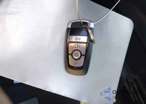 2019 Ford Fusion Hybrid Se из США, поврежденный, VIN 3FA6P0LU8KR286208